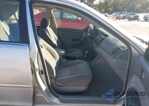 2005 Toyota Camry Le from USA, damaged, VIN 4T1BE32K95U987722